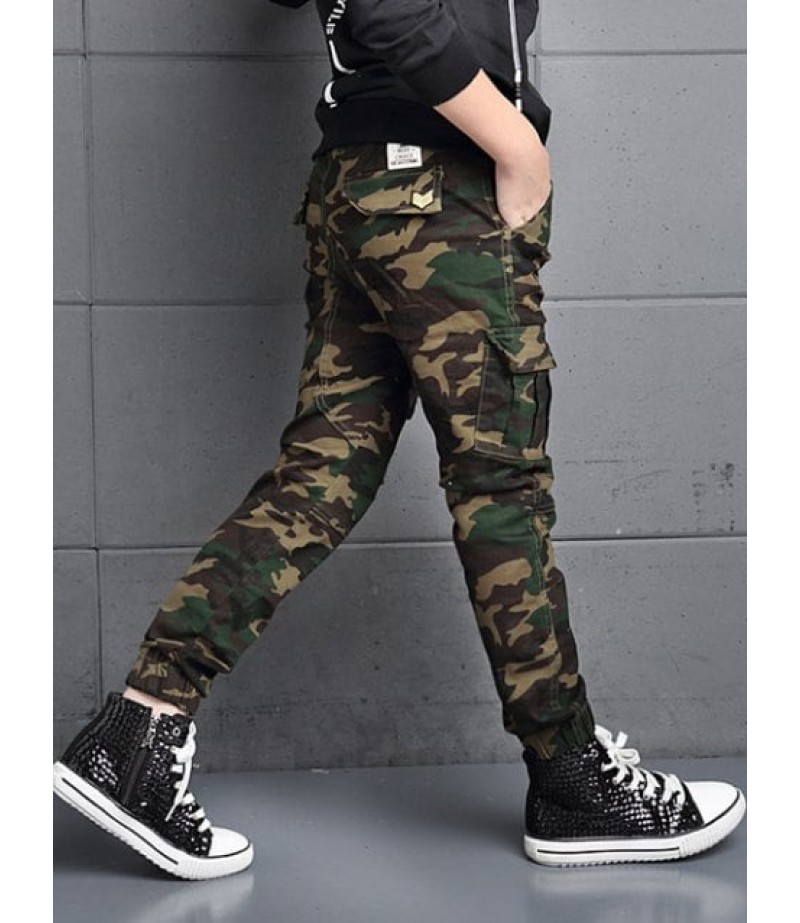 Elastic Waist Camouflage Cargo Pants